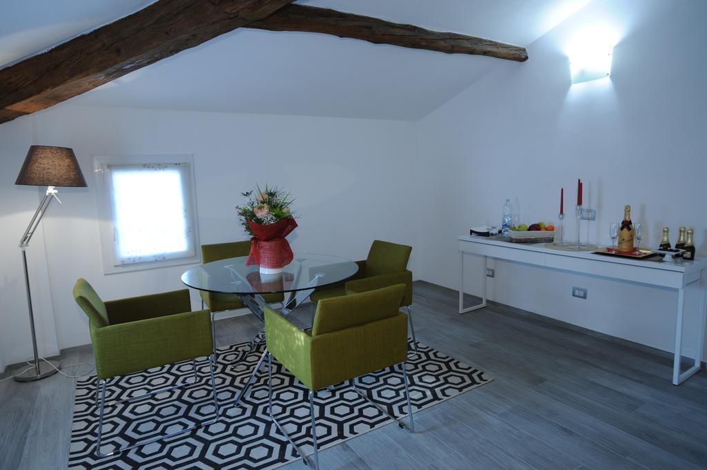 H5-5H Luxury Room Маранелло Экстерьер фото