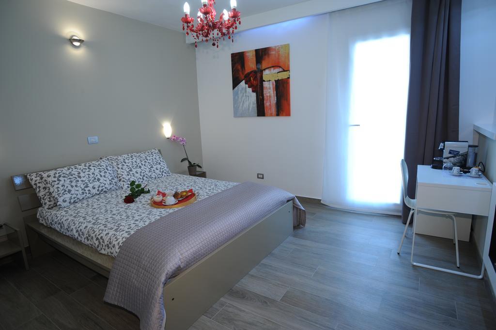 H5-5H Luxury Room Маранелло Экстерьер фото