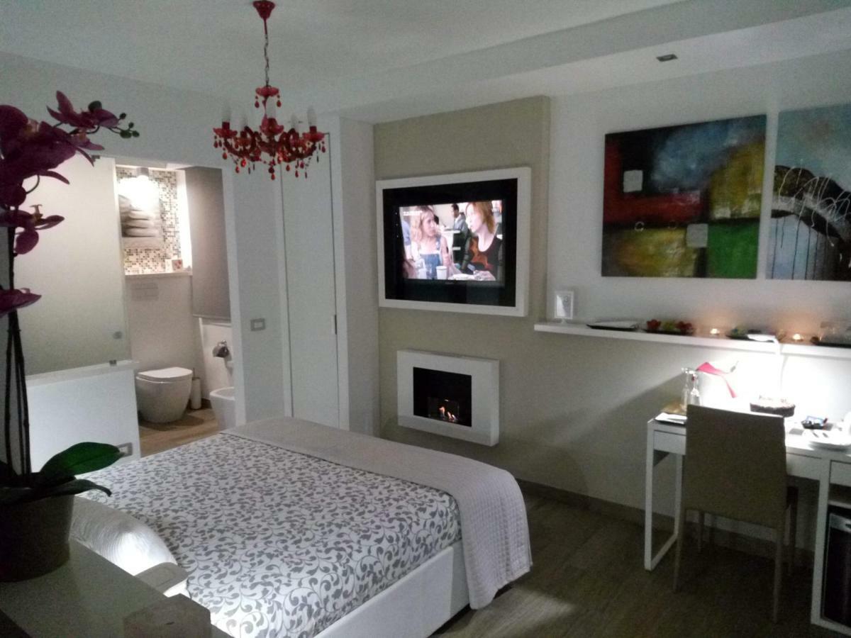 H5-5H Luxury Room Маранелло Экстерьер фото